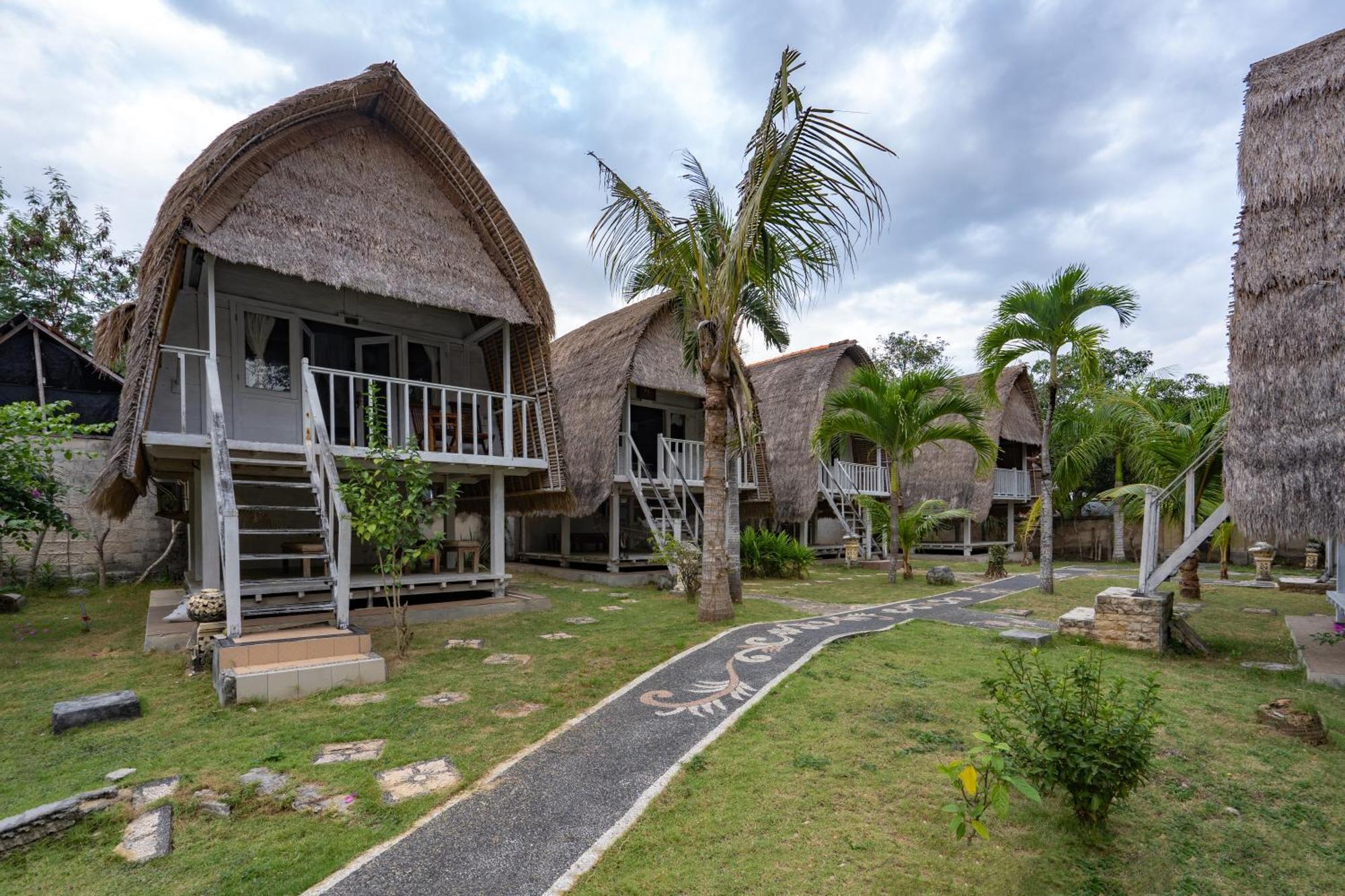 Mushroom Beach Bungalows Lembongan Exterior foto