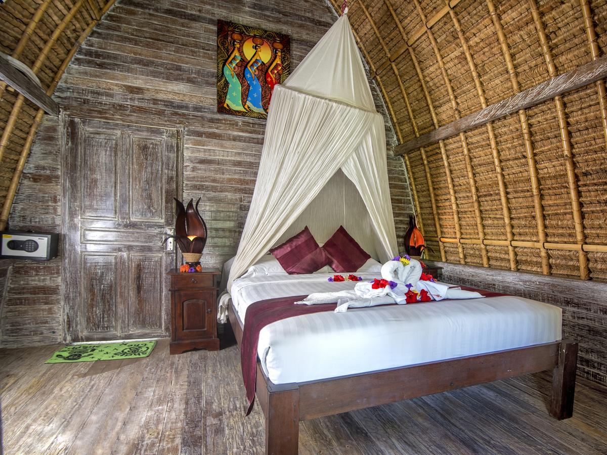 Mushroom Beach Bungalows Lembongan Exterior foto