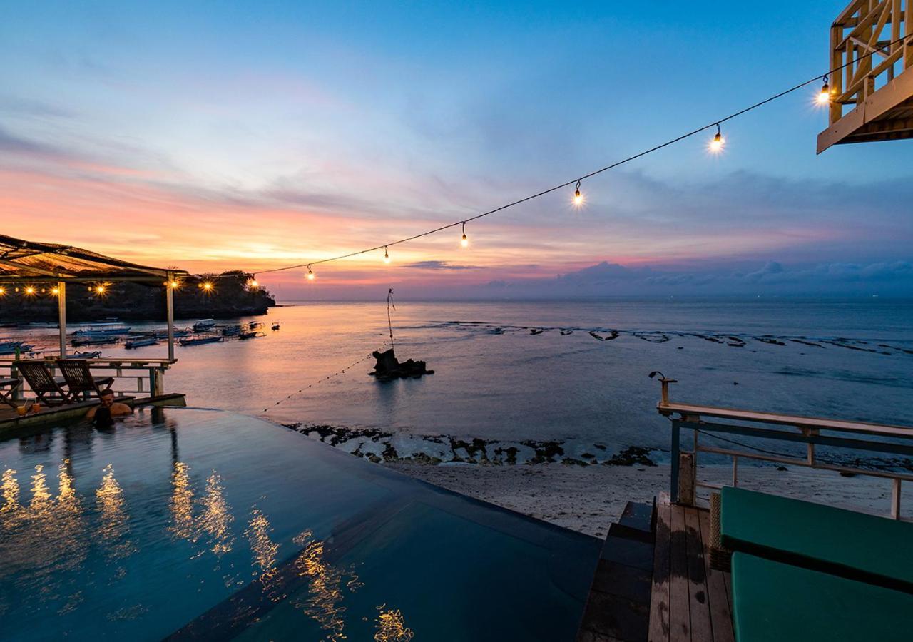 Mushroom Beach Bungalows Lembongan Exterior foto